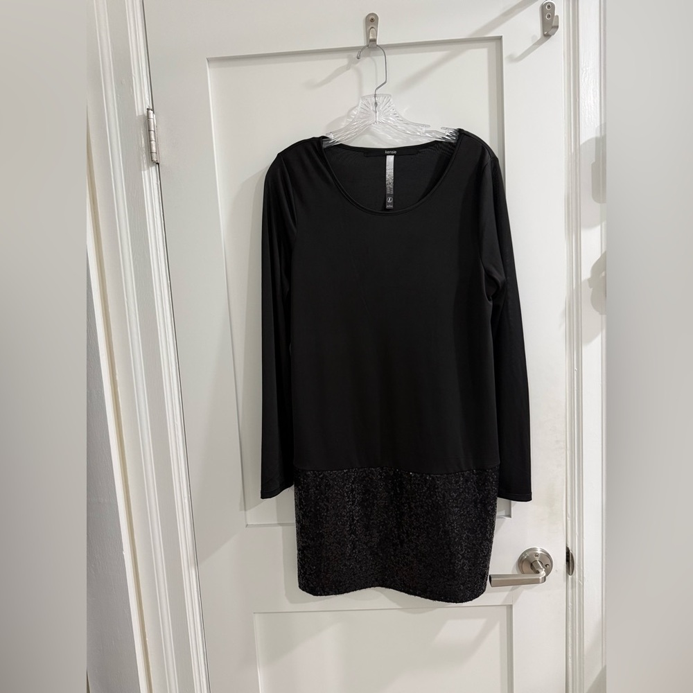 Kensie black polyester stretch tunic dress w/ sequins at bottom